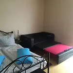 A & J Hirsch Апартаменты *