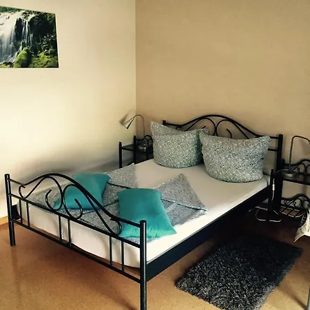 A & J Hirsch * רוסט