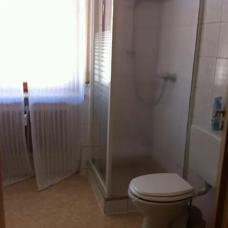 דירה A & J Hirsch *