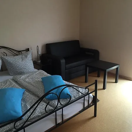 A & J Hirsch דירה רוסט